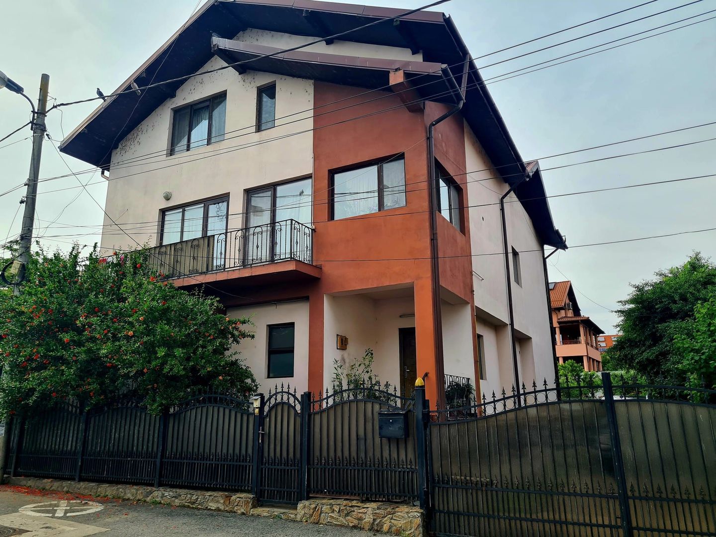 Vila 10 camere / Zona 0 a orasului - Poză 12