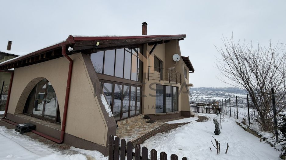 Casa din 2019 cu teren de 2500 mp, Iris,zona strazii Odobesti - Poză 5