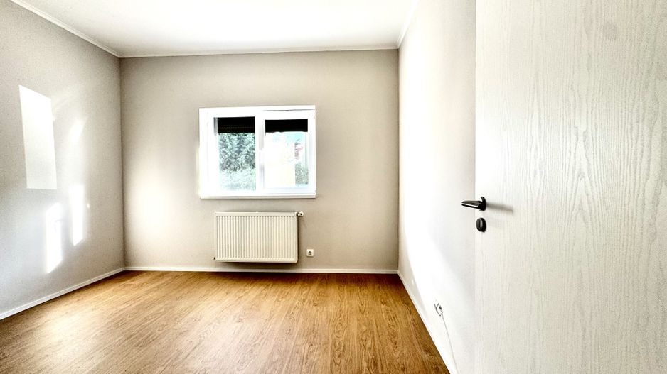 Apartament cu 3 camere | Parter | Terasă | Parcare | Braytim - Poză 11
