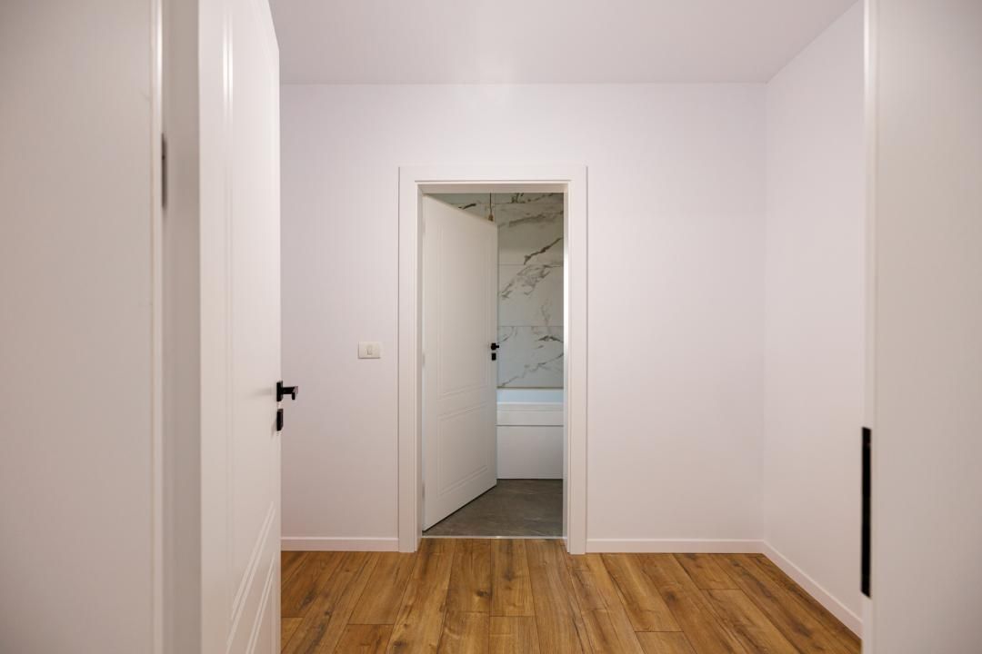 Duplex P+E în Moșnița Nouă, 3 dormitoare, 3 bai, teren 403 mp. Comision 0% - Poză 36