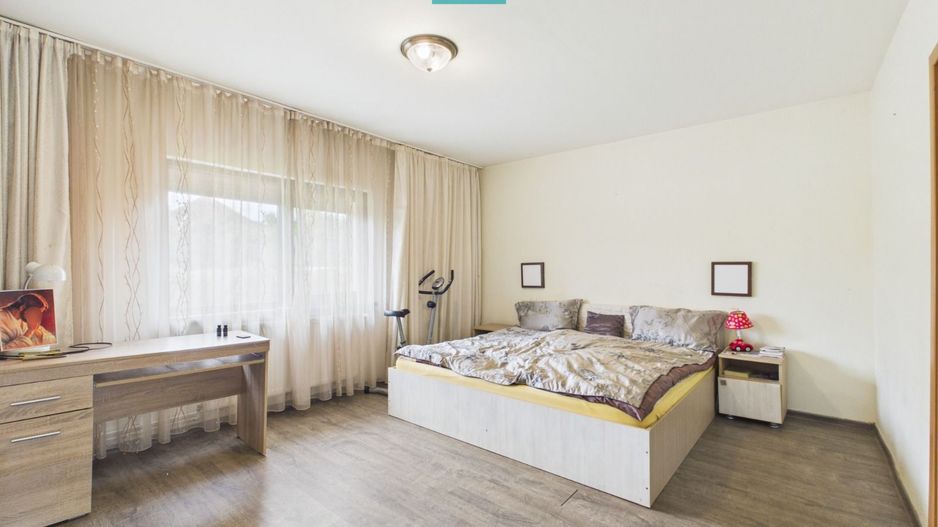 Casă individuală cu iaz, saună, gradină | Săcălaz - Poză 7