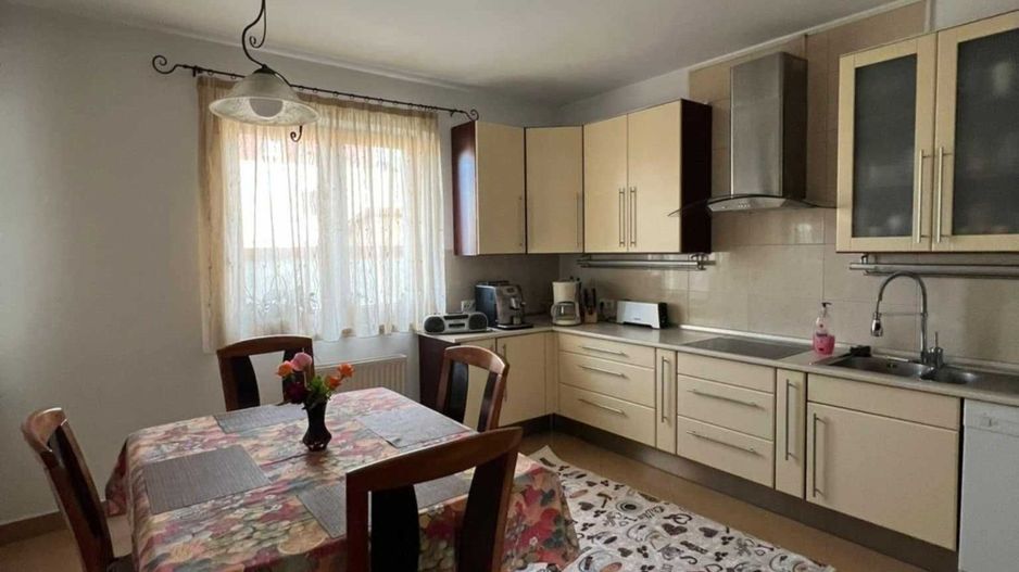 BRASADAS vinde casă tip D+P+M 2004 zona Burdea. - Poză 3