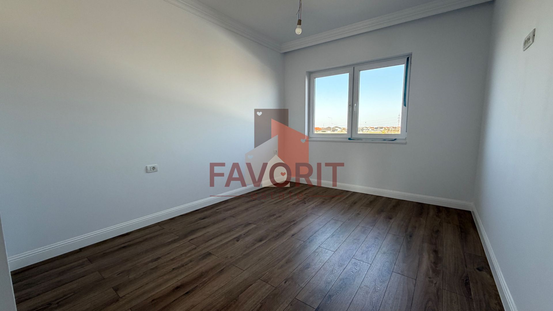 Duplex 120mp | Toate utilitatile | La asfalt | Finisaje superioare - Poză 13