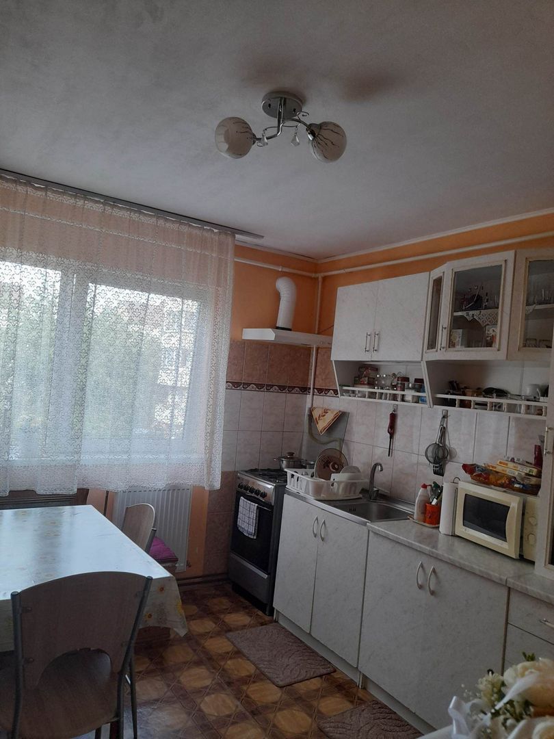 Garsonieră 32 m² etaj 2 str. Pescarilor - Poză 1