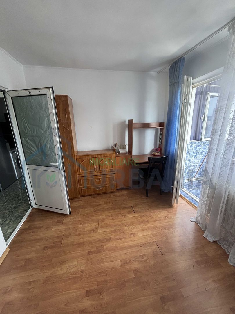 O camera mare libera in apt 3 cam Mircea pentru baiat - maxim 30 ani - Poză 2