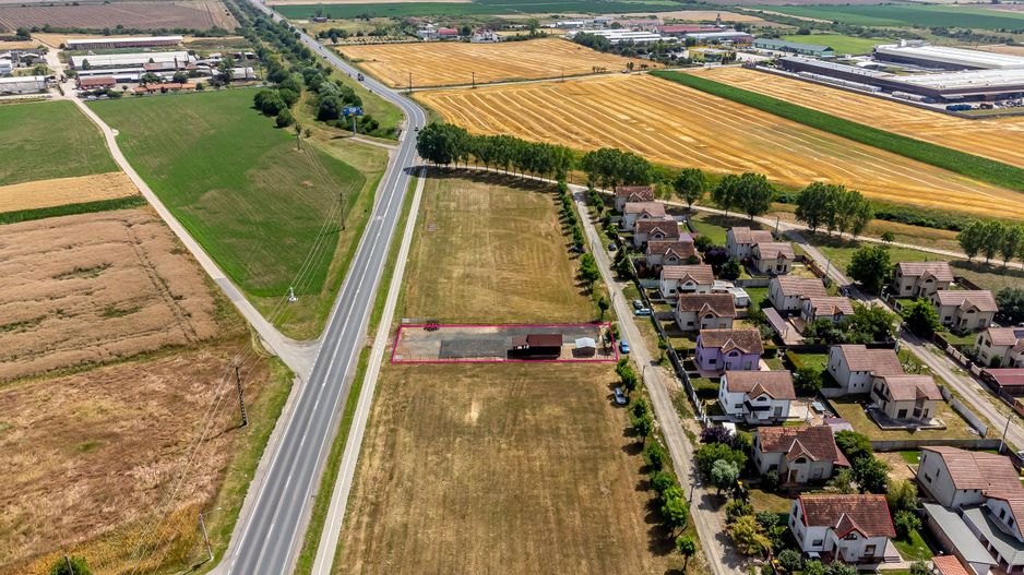 Închiriere Spațiu și Teren în Pecica – Ideal pentru Showroom - Poză 2