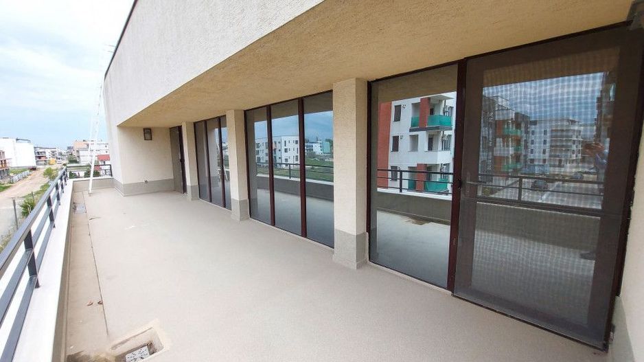 Casa UNICA Mamaia Nord | Kazeboo Beach | Curte 500 mp - Poză 10