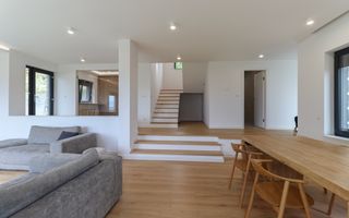 Casa individuala superba, amenajata in stil scandinav Dezmir COMISION 0% - Poză 17