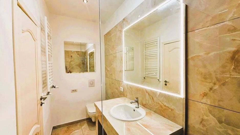 APARTAMENT IN VILĂ | CENTRALĂ PROPRIE | 5 MIN DE METROU UNIRII - Poză 8