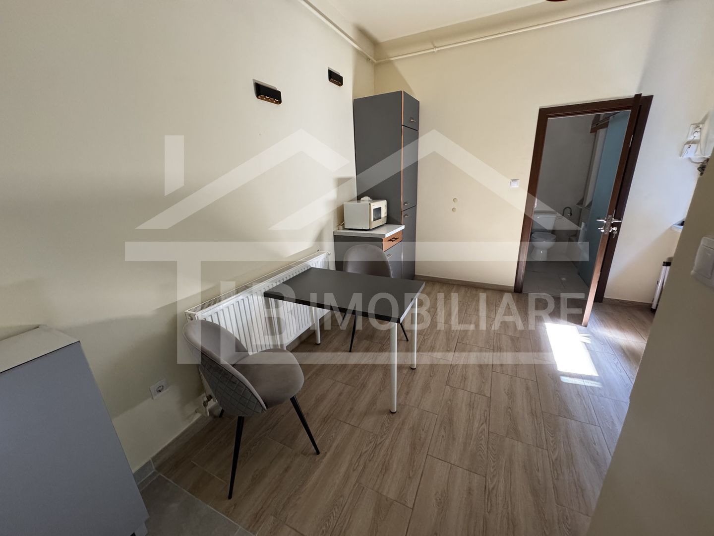 Apartament cu o camera, 40mp, Zona UMFST - Poză 3