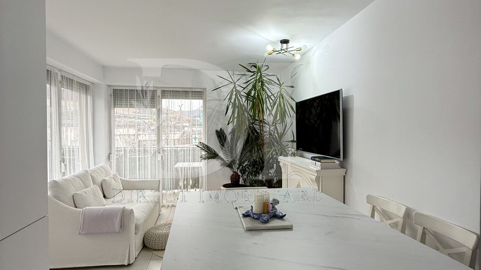 Apartament la cheie / etaj intermediar / Zona Florilor - Poză 2