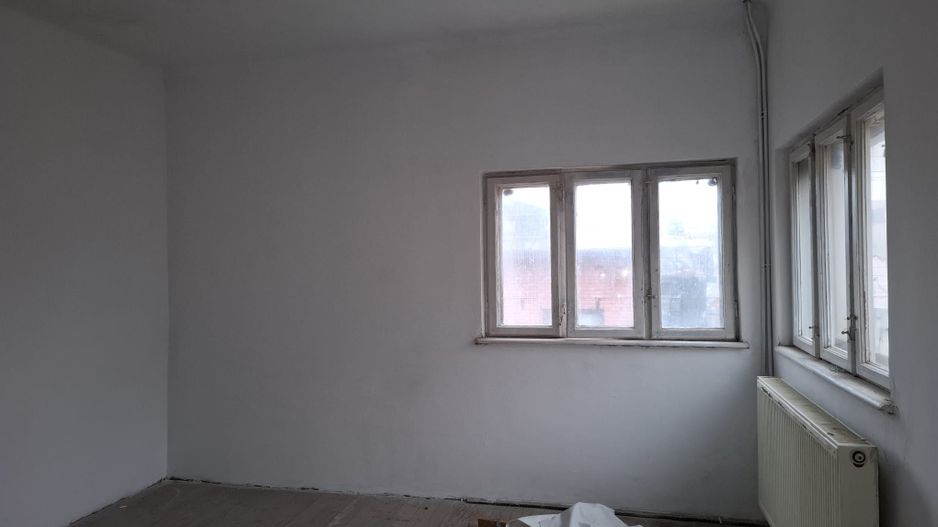 URGENT!, vila singur curte, TEREN IN PROPRIETATE, libera, NEGOCIABIL - Poză 6