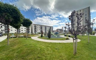Apartament tip studio cu bucătăria mobilată zona Coresi Brasov - Poză 1