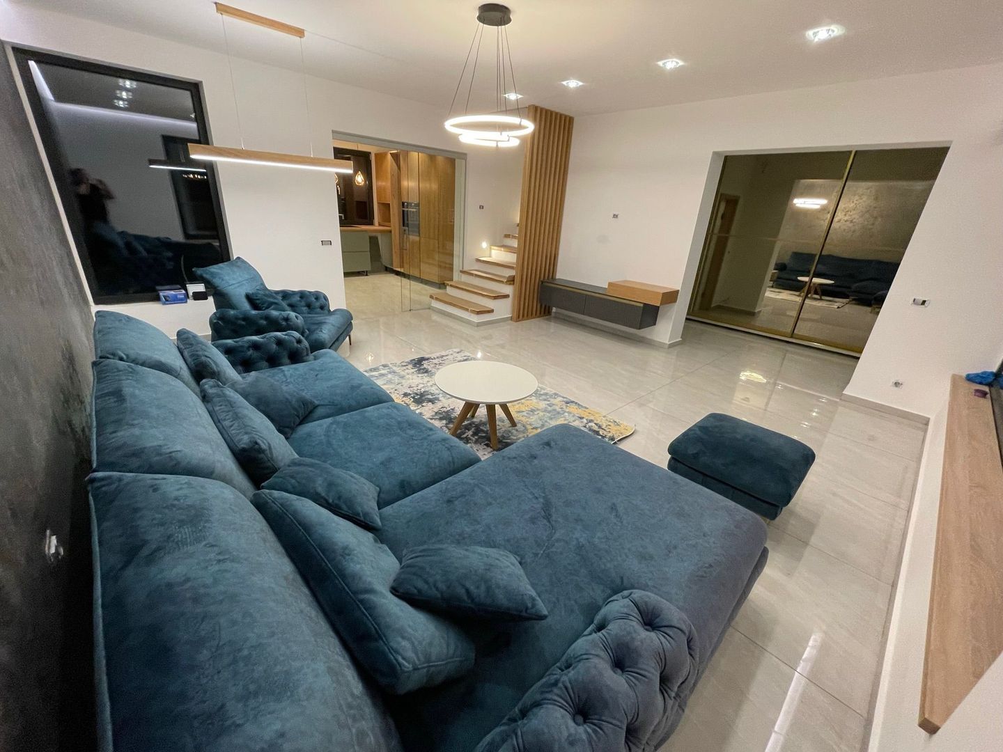 Vilă de închiriat | 4 camere | iancu Nicolae - Poză 2