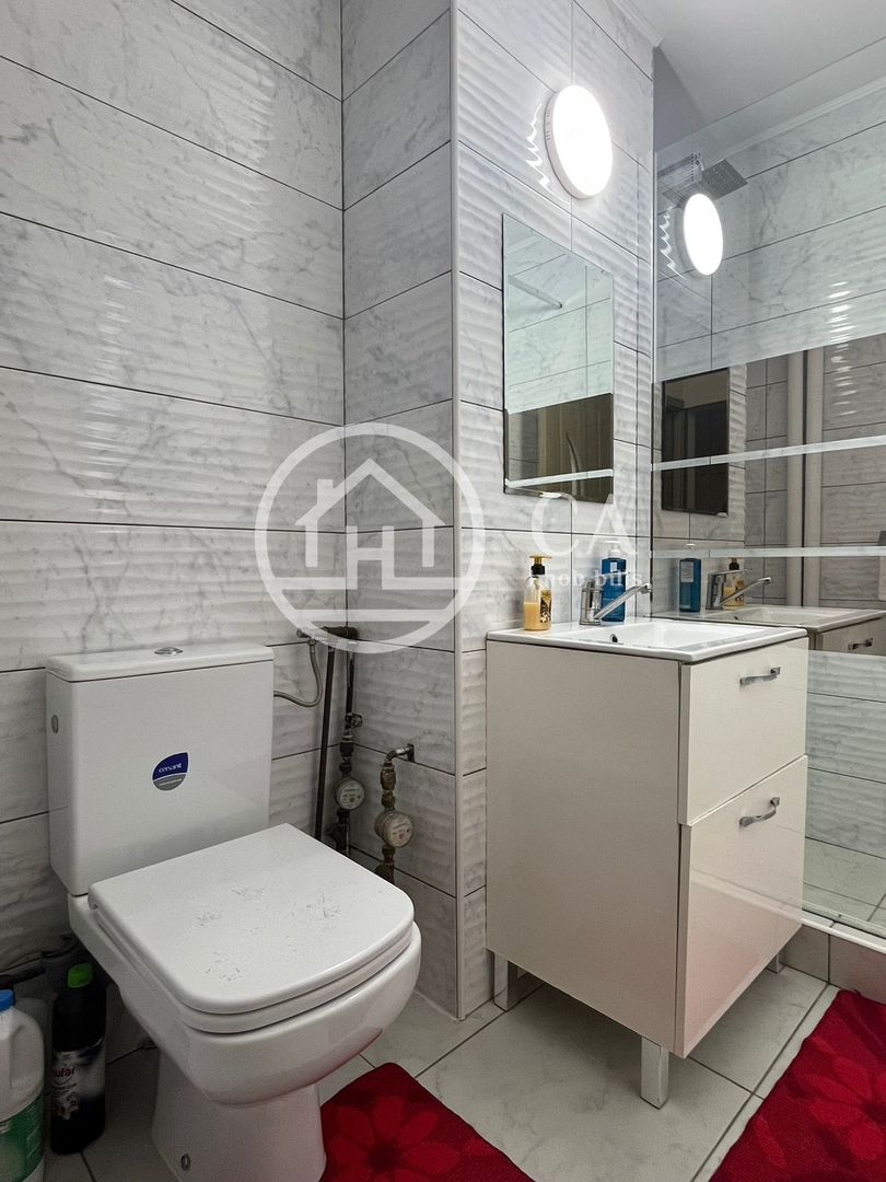 Apartament de vânzare cu 3 camere in zona centrală Beiuș, Bihor - Poză 9