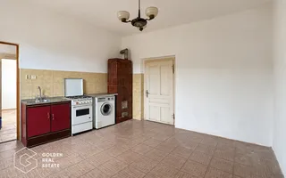 Casa solida cu teren intravilan de 1.555 mp, Sebis, jud. Arad - Poză 11