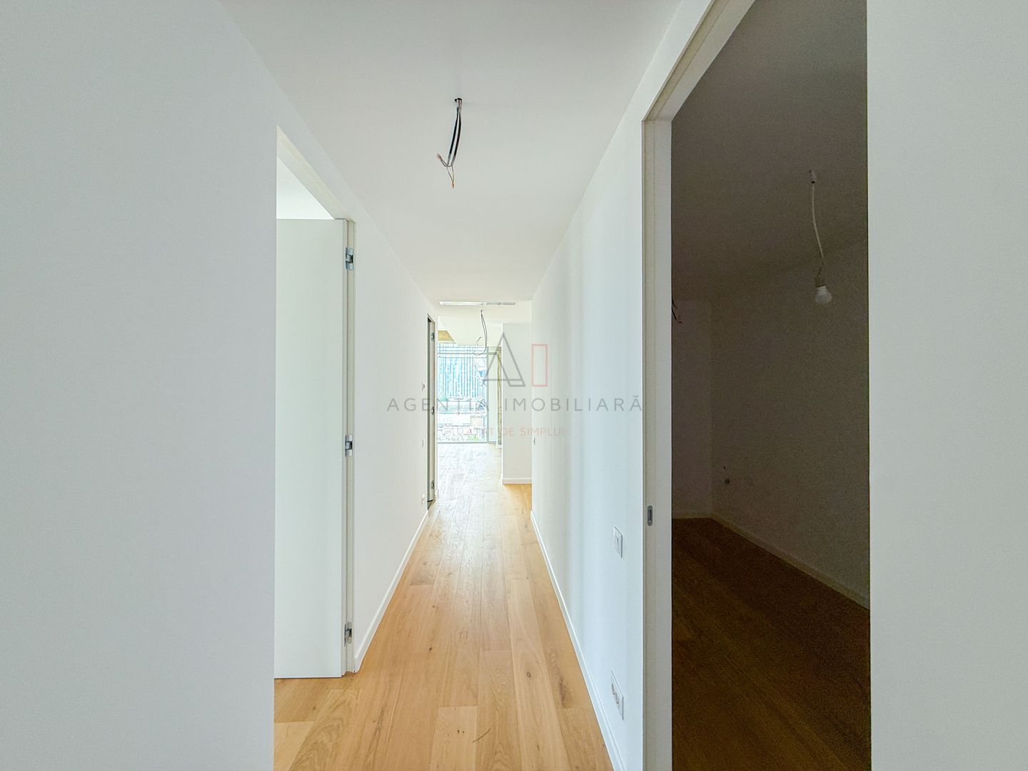 Up Site Apartament 310 MP | 5 Camere 2 Parcari Incluse - Poză 9