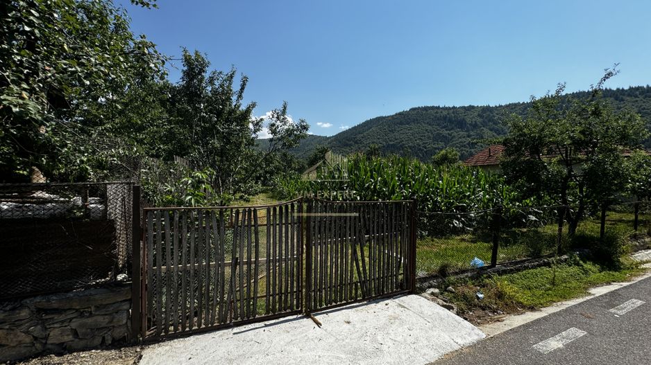 CASA 3 CAMERE, TEREN 1069 MP, COMUNA STOENESTI, ARGES - Poză 39