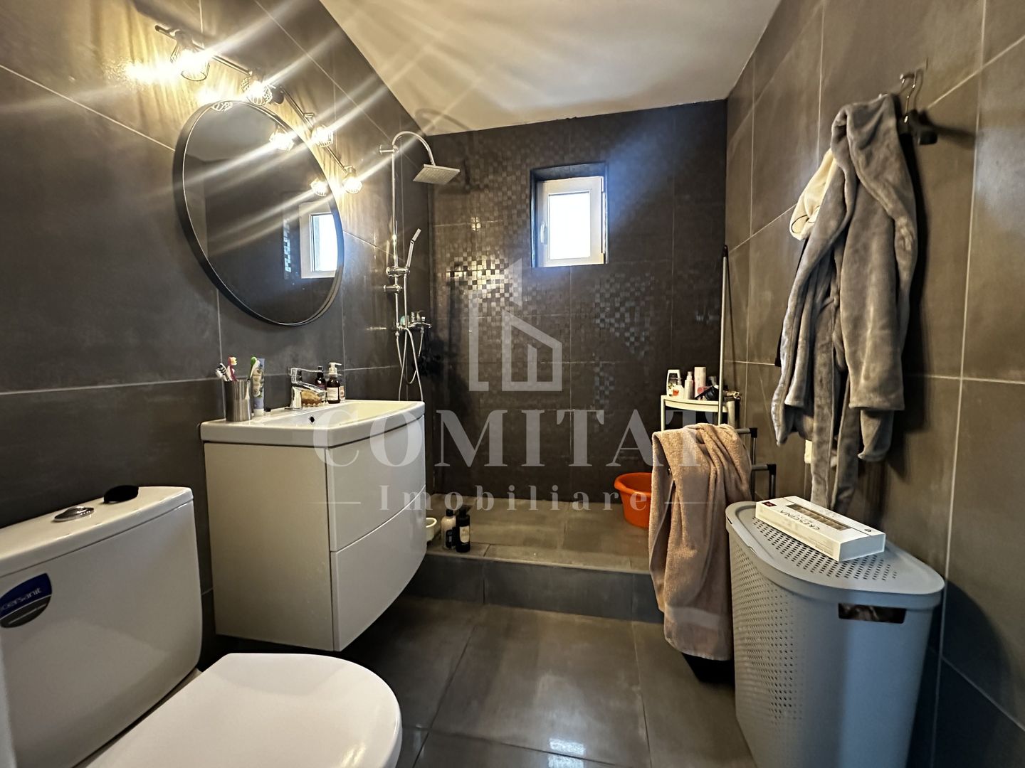 Apartament la etaj intermediar | Parcare subterană | Zona Str Cetatii - Poză 17