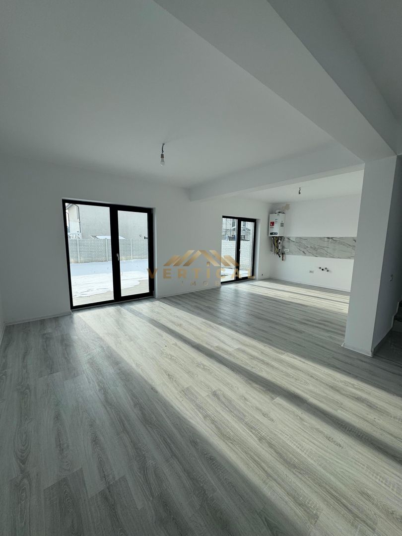 Casa 4 Camere comuna Berceni - Poză 4