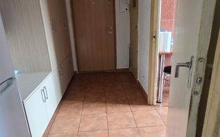 Apartament superb cu trei camere, Piata Sudului, 125.000€ negociabil - Poză 8