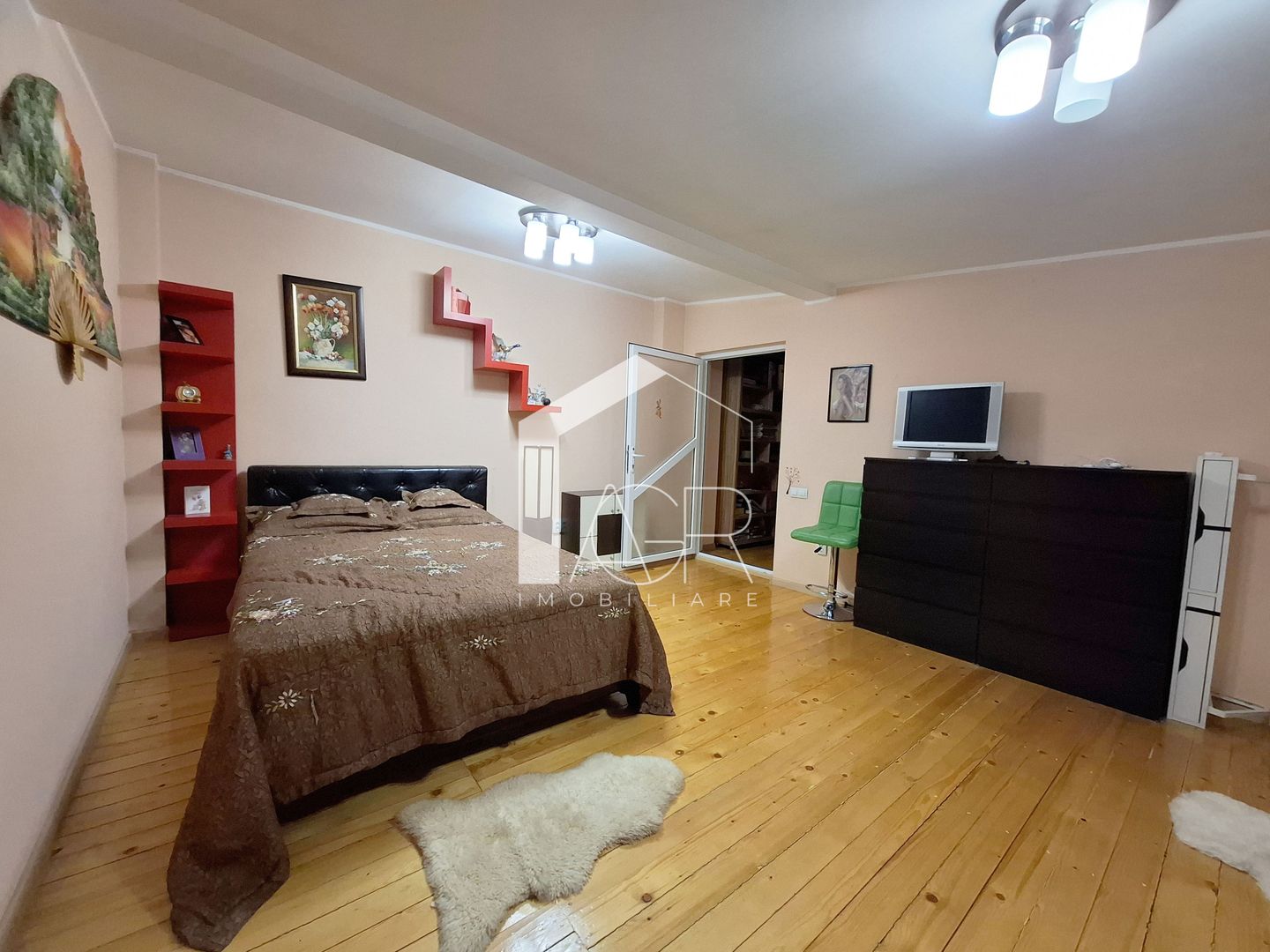 Casa P+M, cu 5 camere, zona Central - Poză 20