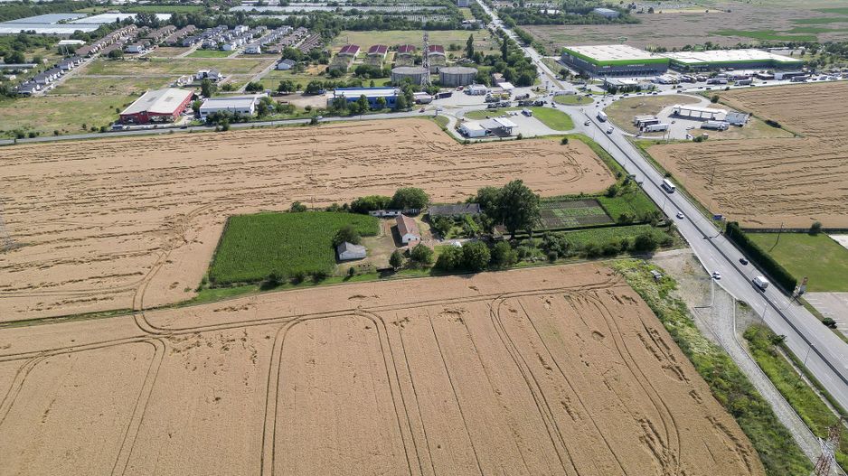 Teren 7653mp cu PUZ aprobat DN Arad Oradea - Poză 9