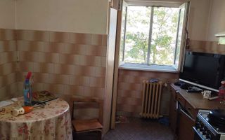 Apartament 3 camere, decomandat,  Mazepa 2 - Poză 1