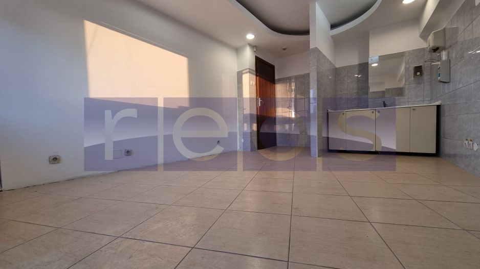 VANZARE SPATIU COMERCIAL | 15 CAMERE | ZONA UNIRII - Poză 26