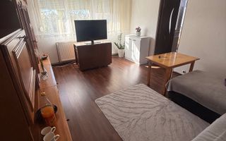BRASADAS vinde ap 2 cam etaj 4/4 in Micro 15. - Poză 3