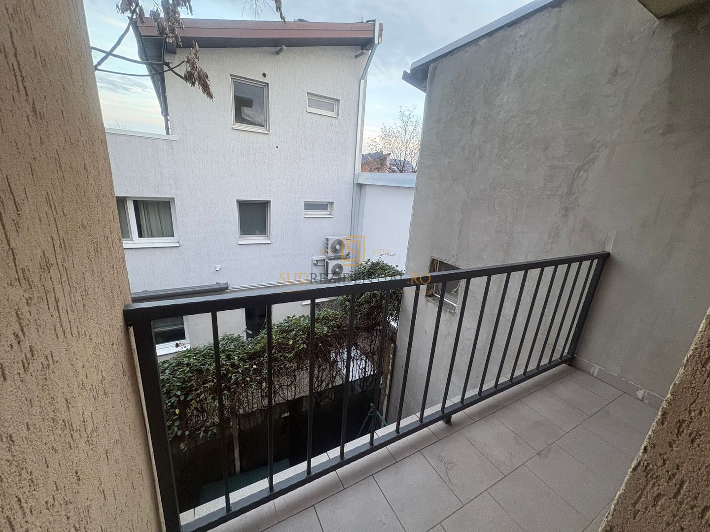 Casa individuală, 166mp, 7 camere, acces metrou C. Brancoveanu - Poză 16