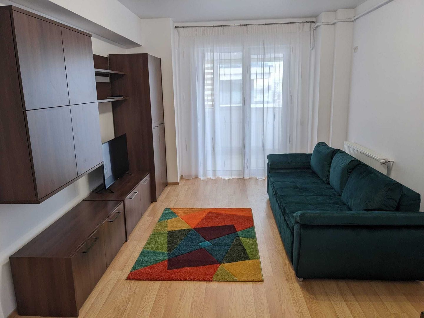 Inchiriere apartament cu 2 camere in ansamblu rezidential nou - Poză 1