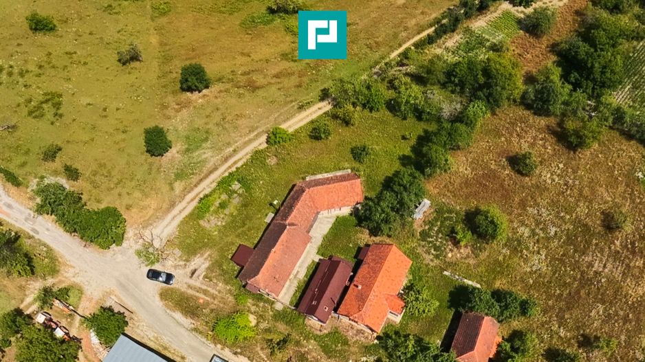 Casă de vacanță cu 2 corpuri si view în Dulcele - Poză 28