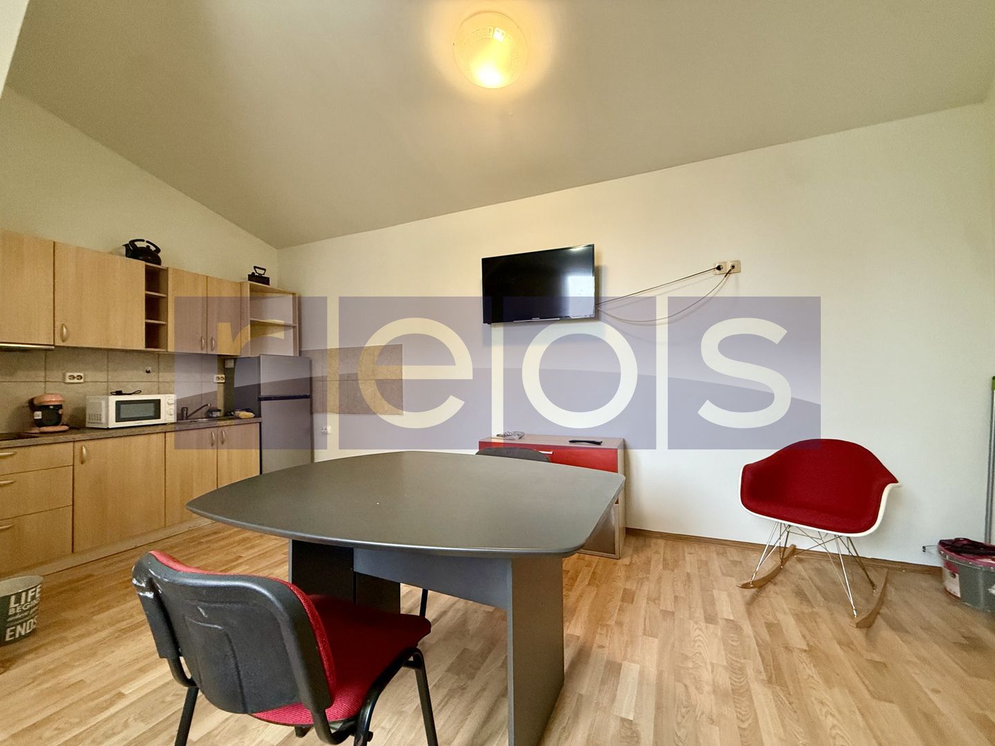 ÎNCHIRIERE 2 CAMERE | DOROBANTI | CENTRALA PROPRIE - Poză 3