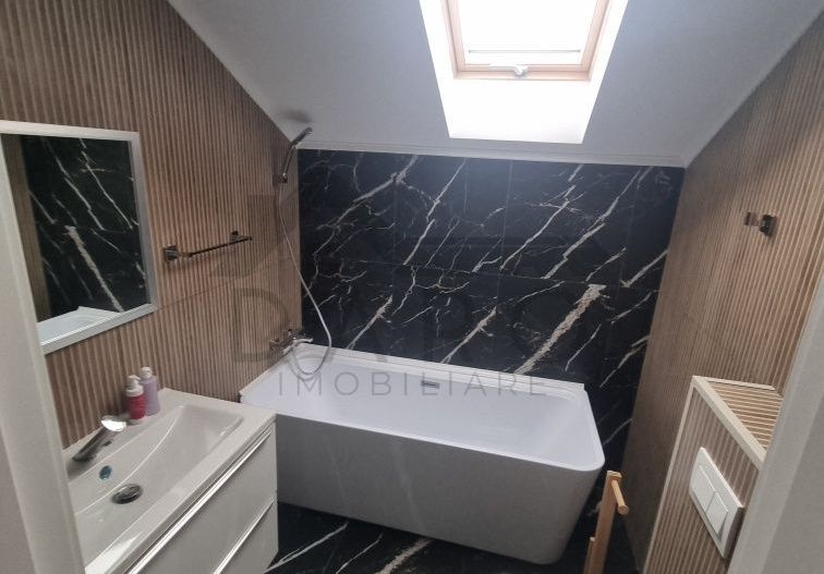 De inchiriat casa duplex in Unirii, totul nou. - Poză 8