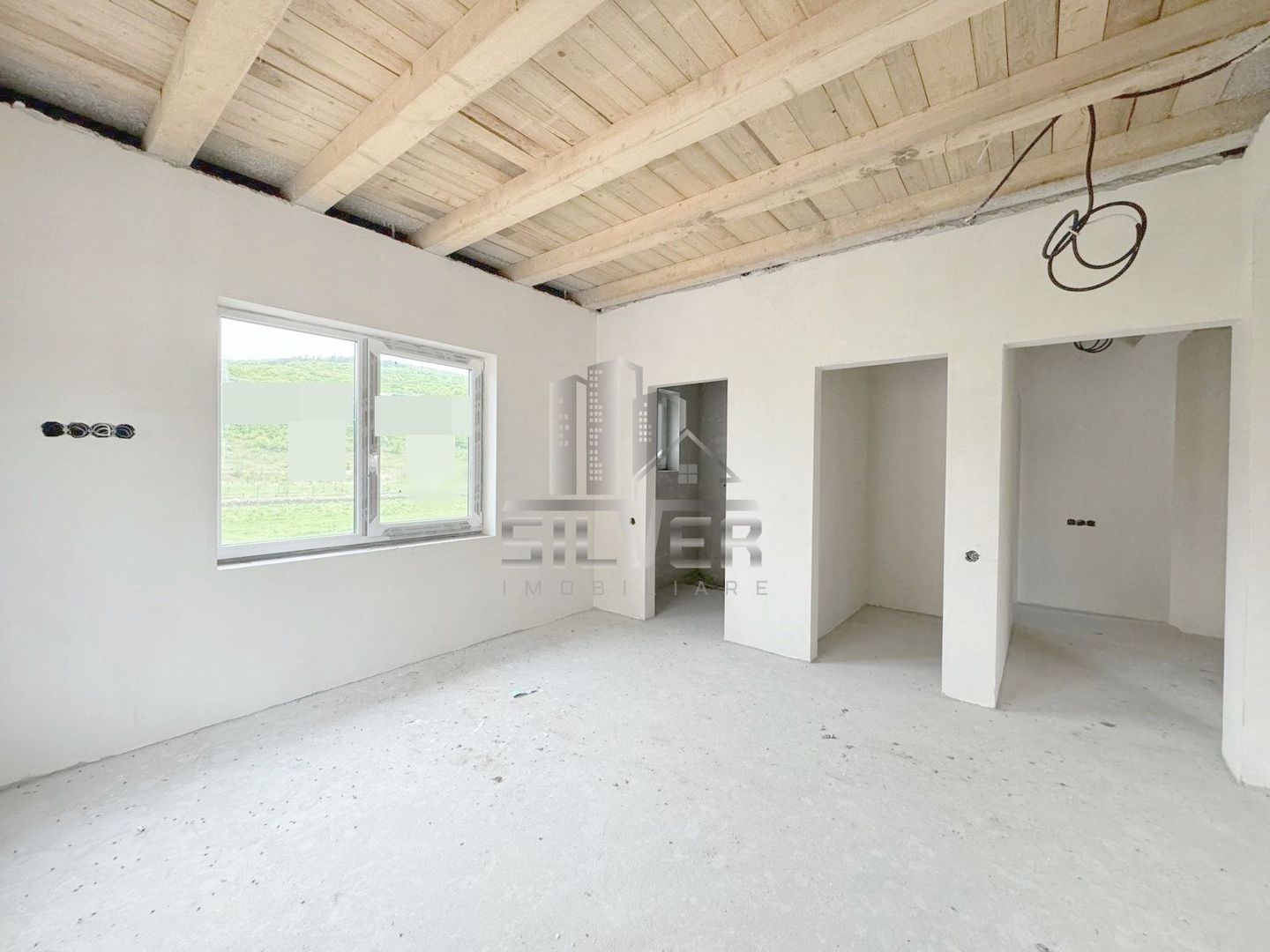 Casa individuala cu teren de 400 mp in Luna de Sus. - Poză 9