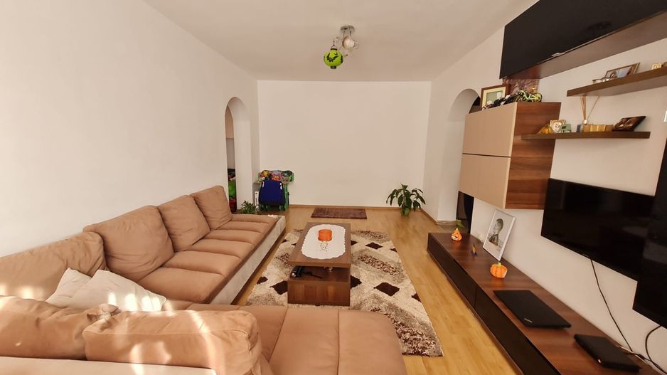 Apartament 2 camere în  Complexul Studențesc - Poză 4