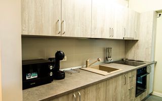 Apartament cu 2 camere de vanzare in Mamaia zona hotel iaki - Poză 3