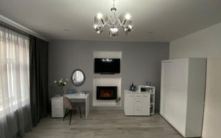 De vânzare apartament central, 2 camere tip Studio - Poză 4