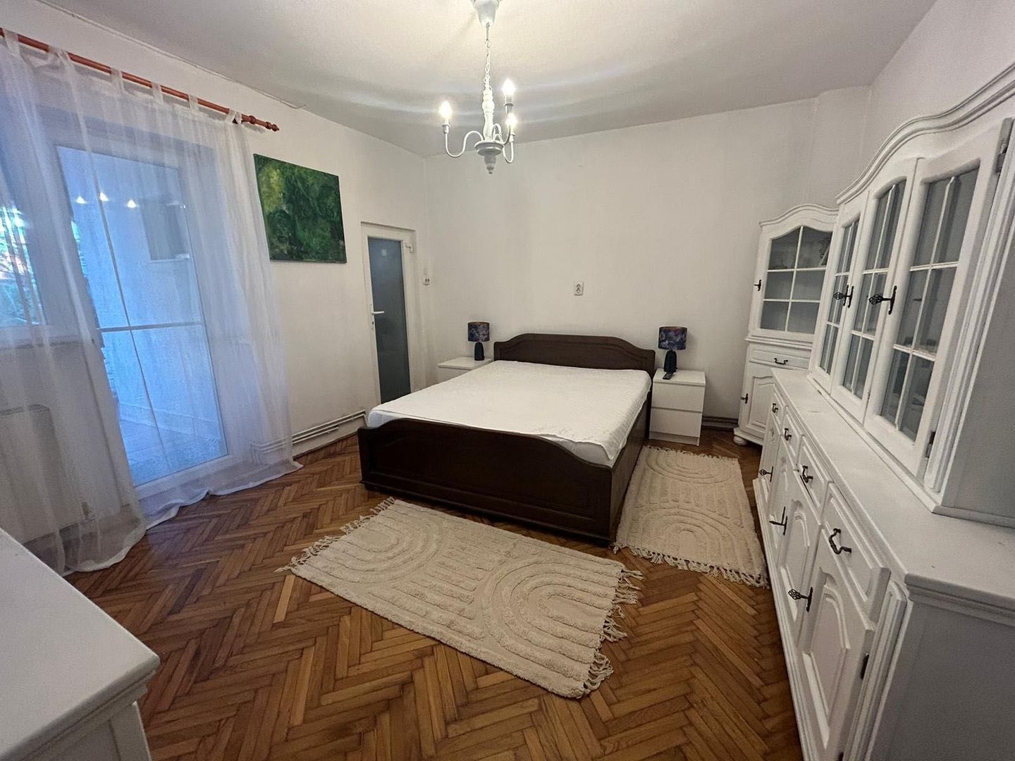 Vând casă zonă semicentrală - Poză 3