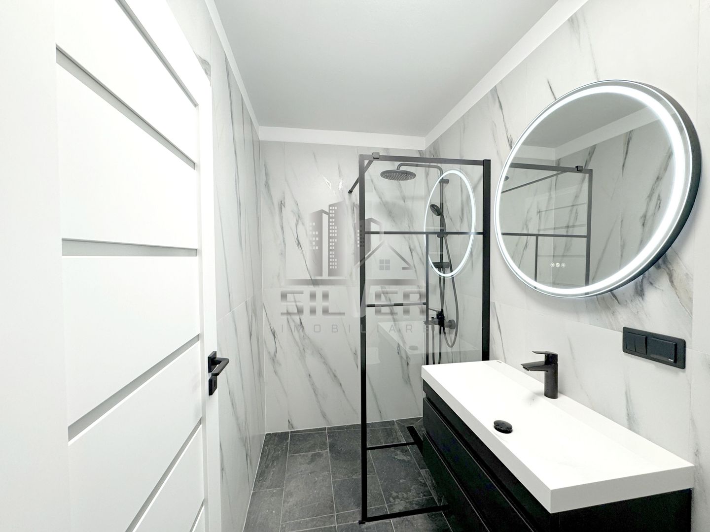 Apartament cu 2 camere/parcare/boxa/Cert.En.Cls.A/zona Cetatii. - Poză 8