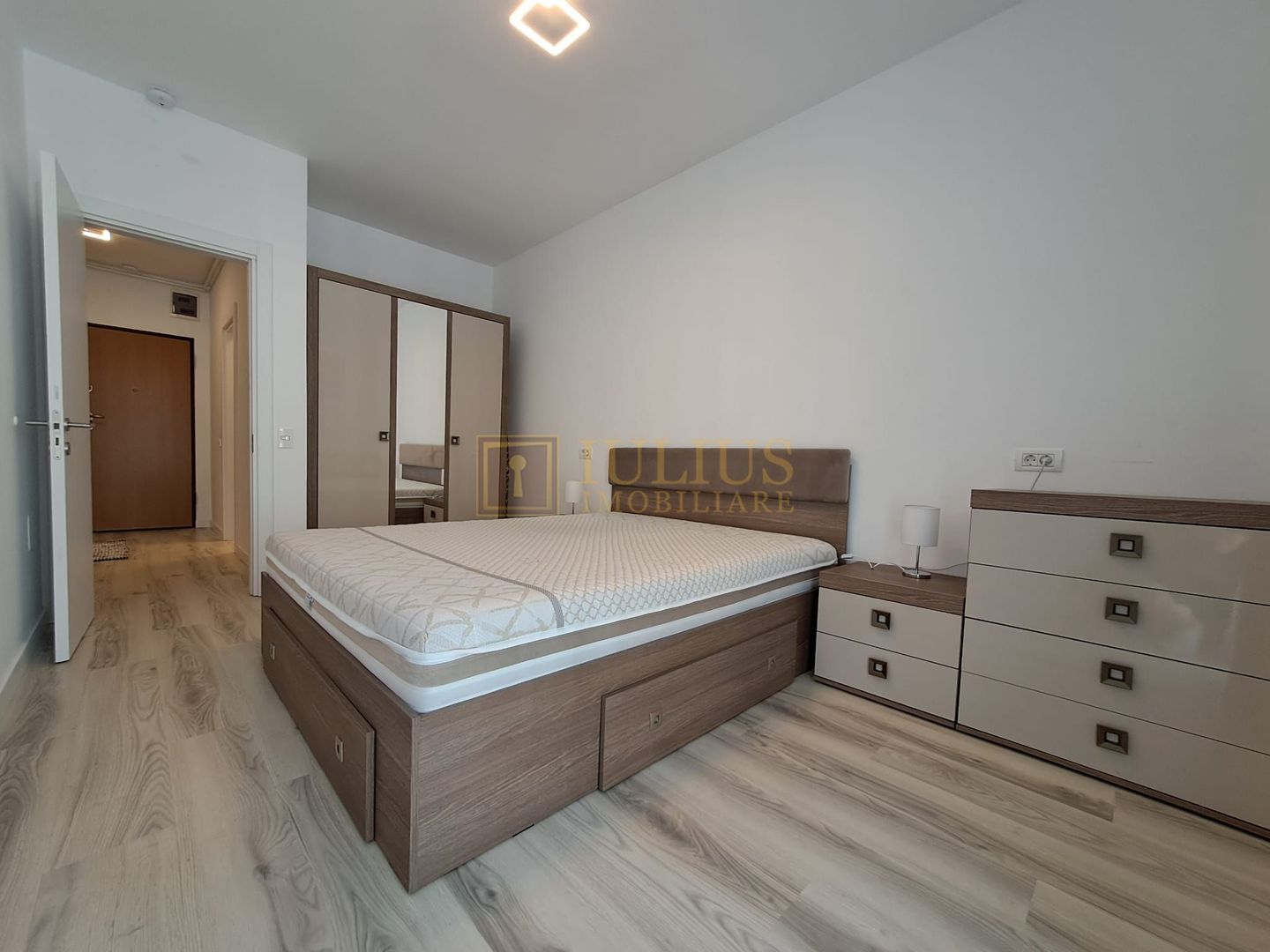 2 camere, bloc nou, loc de parcare-Campeador Residence - Poză 15