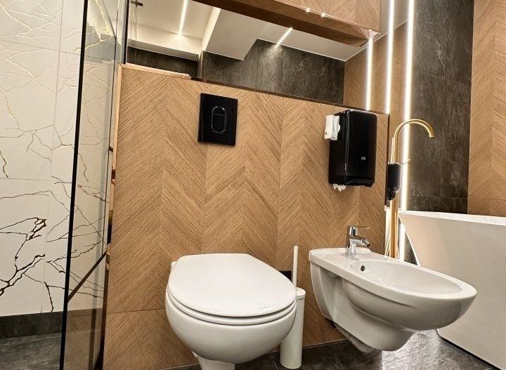 Penthouse exclusivist, 650 mp, Unirii-Alba Iulia-Mall Vitan CRYPTO Accept - Poză 10