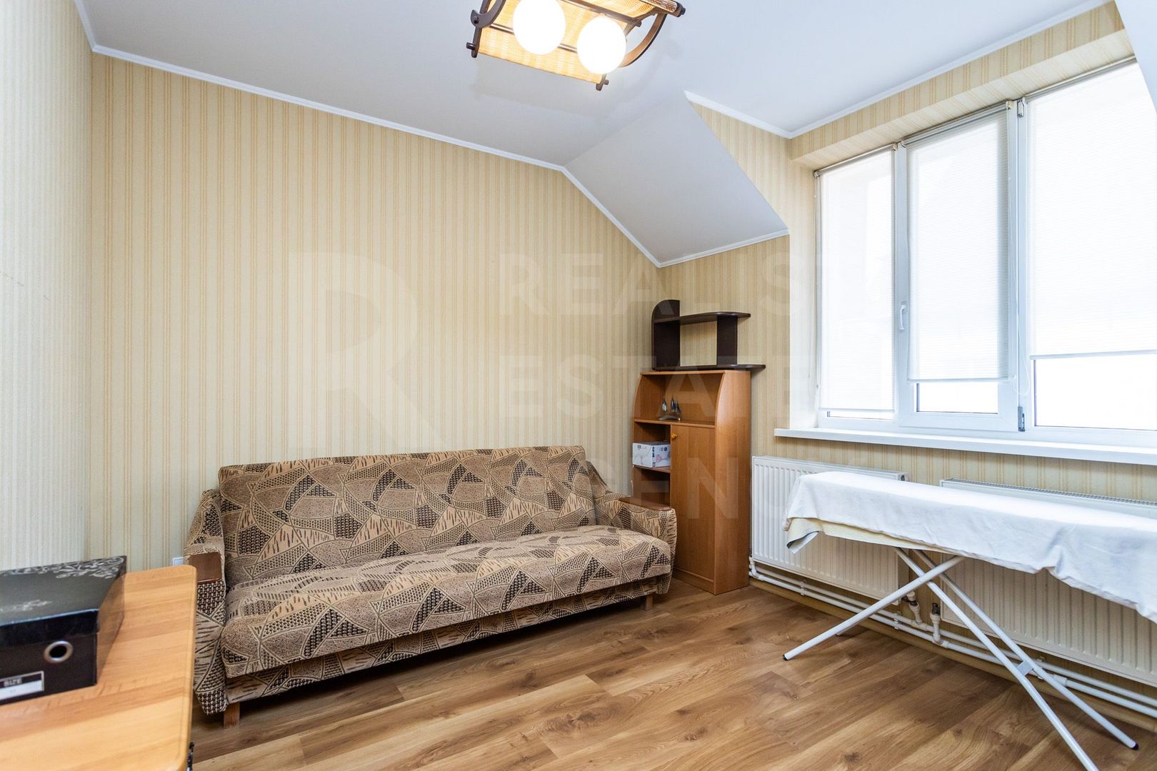 Vânzare, casă, 3 nivele, 200 mp + 10 ari, str. Gura Văii, Rîșcani - Poză 23