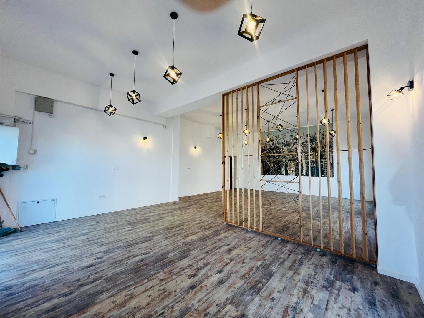 Spatiu comercial de vanzare in Selimbar - Poză 3