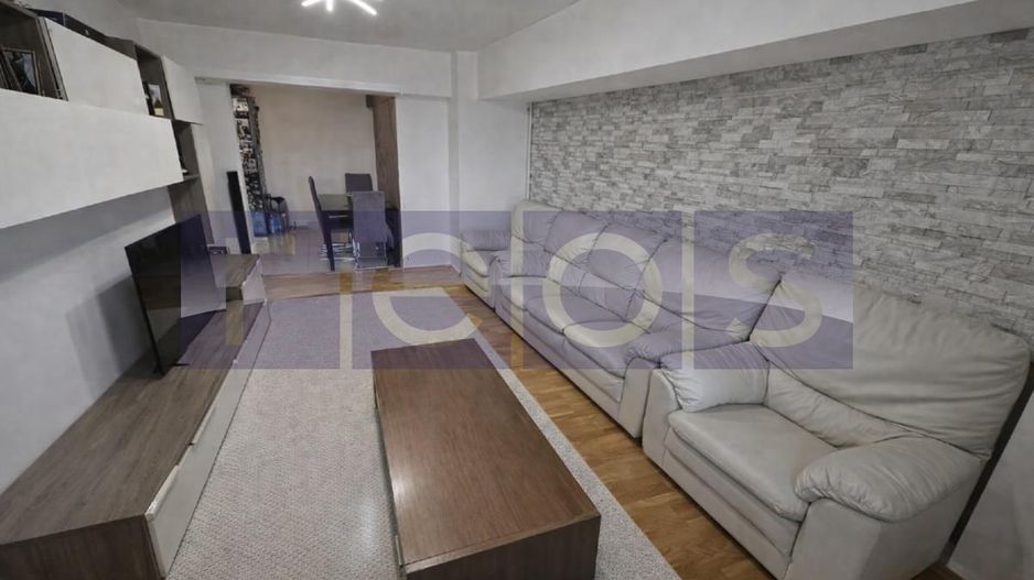 VANZARE 3 CAMERE | ZONA DECEBAL - Poză 2