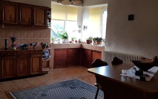 Casa ideala pentru transformare in pensiune - Poză 11