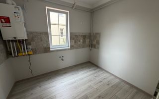 Etaj 1. Decomandat. Finisaje superioare - Poză 10