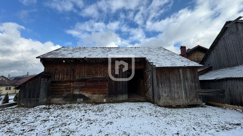 De vanzare casa, atelier fierarie, 4 anexe - 2507 mp in Manastirea Humorului - Poză 11