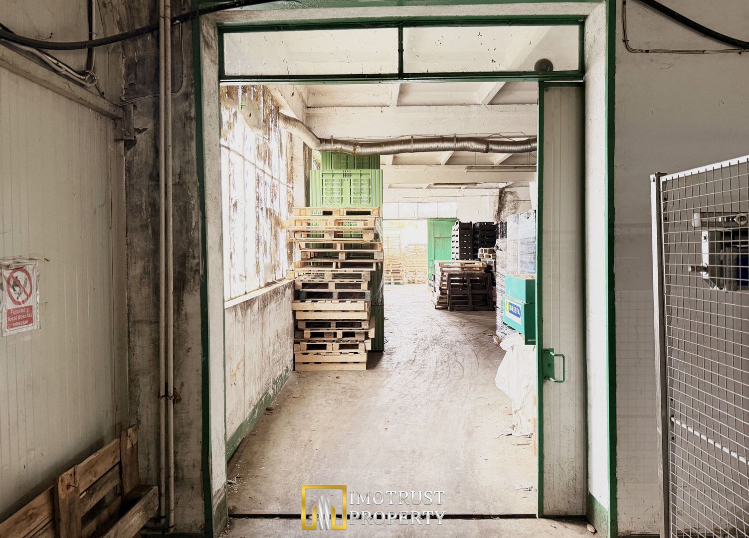 Hala industriala de vanzare Arad – 589 mp - Poză 1